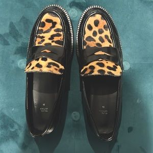 Zara loafers almost new!